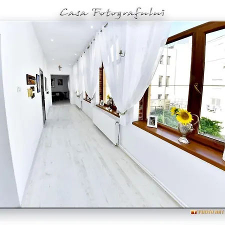 Casa Fotografului Case de vacanță